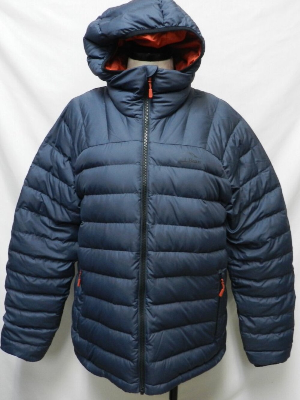 L.L. Bean Men's blue Puffer jacket coat hooded fleece lined Size Sz Large Lg L